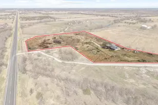 139 County Rd 4302, Greenville, TX 75401 - Photo 23