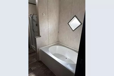 894 Fm 1395, Edgewood, TX 75117 - Photo 15