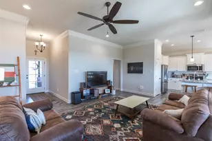 7321 Wildflower Wy, Abilene, TX 79602 - Photo 5