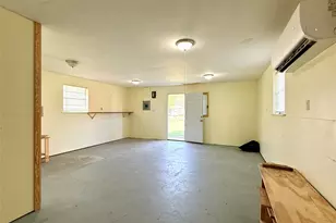 429 Agnes Ave, Marlin, TX 76661 - Photo 27