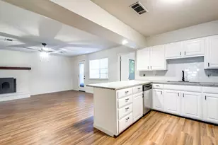 524 N Woods Dr, Sherman, TX 75092 - Photo 7