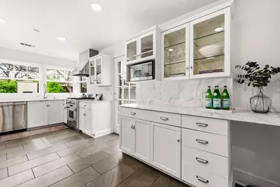 6939 Santa Monica Drive, Dallas, TX 75223 - Photo 13