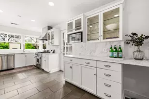 6939 Santa Monica Dr, Dallas, TX 75223 - Photo 13