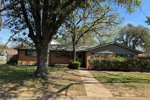 1148 Simpson Dr, Hurst, TX 76053 - Photo 1