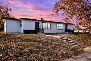 36 Twining Dr, Denison, TX 75020 - Photo 3