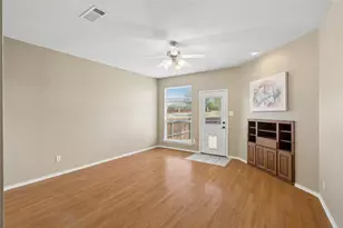 5852 Barrier Reef Dr, Fort Worth, TX 76179 - Photo 3