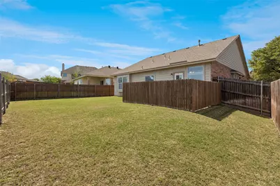 5852 Barrier Reef Drive, Fort Worth, TX 76179 - Photo 15