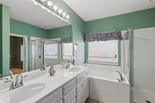 5852 Barrier Reef Dr, Fort Worth, TX 76179 - Photo 9