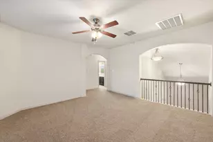 8222 Holly Hock Dr, Arlington, TX 76001 - Photo 27