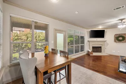 8222 Holly Hock Drive, Arlington, TX 76001 - Photo 9