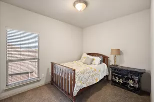 8222 Holly Hock Dr, Arlington, TX 76001 - Photo 23