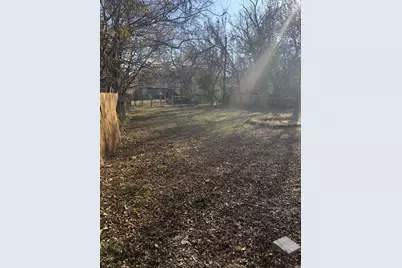 632 E Sears Street, Denison, TX 75021 - Photo 13