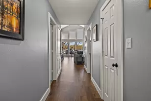 601 W Eagle Point Dr, Mount Vernon, TX 75686 - Photo 3