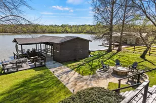 601 W Eagle Point Dr, Mount Vernon, TX 75686 - Photo 31