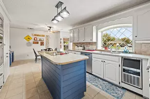 1004 Canyon Ct, Cleburne, TX 76033 - Photo 9