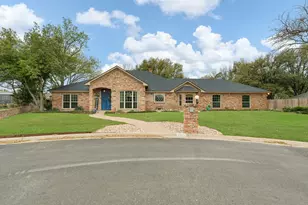 1004 Canyon Ct, Cleburne, TX 76033 - Photo 1