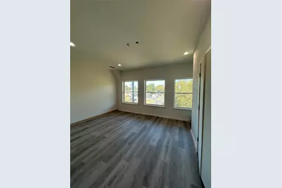 1401 Seegar Street, Dallas, TX 75215 - Photo 11