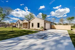 1507 Elk Creek Rd, Dallas, TX 75253 - Photo 3