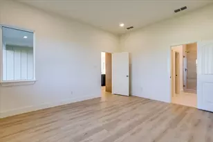 1507 Elk Creek Rd, Dallas, TX 75253 - Photo 19