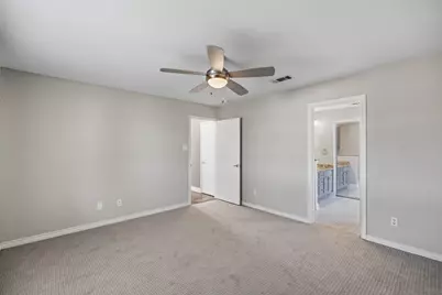 944 Valley View Drive, Lewisville, TX 75067 - Photo 15