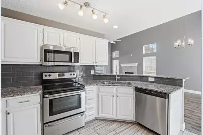 944 Valley View Drive, Lewisville, TX 75067 - Photo 11