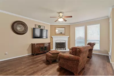 2209 Windhaven Drive, Denton, TX 76210 - Photo 9