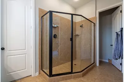 240 Carrington Lane, Lewisville, TX 75067 - Photo 7