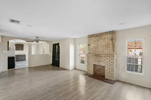 3708 Avenue M, Fort Worth, TX 76105 - Photo 3