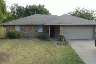 521 E Jay Ct, DeSoto, TX 75115 - Photo 1