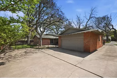 3816 Trailwood Lane, Fort Worth, TX 76109 - Photo 37