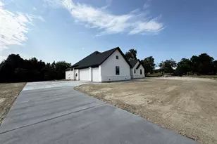 1098 Silver Sage Trl, Weatherford, TX 76085 - Photo 3