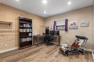 3371 Regent Dr, Dallas, TX 75229 - Photo 19