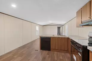 16731 Flow Rd, Krum, TX 76249 - Photo 11