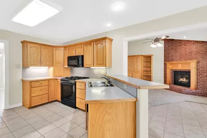 199 Chaparral Estates Drive, Denison, TX 75021 - Photo 11