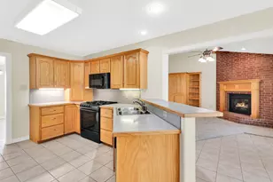 199 Chaparral Estates Dr, Denison, TX 75021 - Photo 11