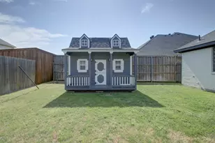 332 Delaware St, Burleson, TX 76028 - Photo 21