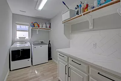 332 Delaware Street, Burleson, TX 76028 - Photo 9