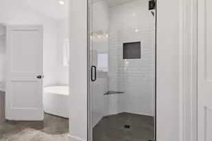 14419 Fm 1396 E, Windom, TX 75492 - Photo 39