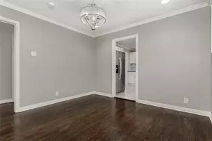 570 Bondstone Dr, Dallas, TX 75218 - Photo 11