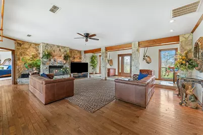 9711 Jim Christal Road, Krum, TX 76249 - Photo 9