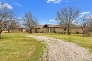 9711 Jim Christal Rd, Krum, TX 76249 - Photo 29