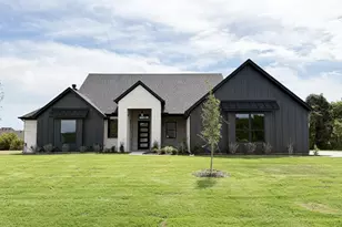 1102 Silver Sage Trl, Weatherford, TX 76085 - Photo 1