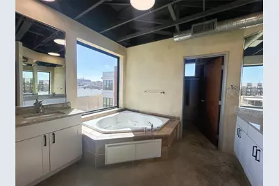 829 W Daggett Avenue #H, Fort Worth, TX 76104 - Photo 25