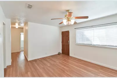 344 NW Renfro Street, Burleson, TX 76028 - Photo 11