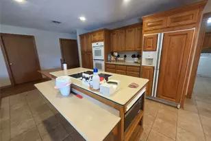 1404 Roanoake Dr, Graham, TX 76450 - Photo 27