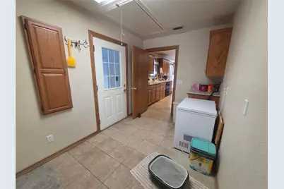 1404 Roanoake Drive, Graham, TX 76450 - Photo 23