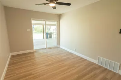 602 N Morris Street #B, McKinney, TX 75069 - Photo 17