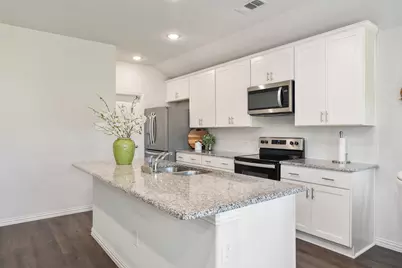 106 Willowbend Loop, Mabank, TX 75147 - Photo 9