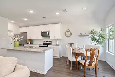 106 Willowbend Loop, Mabank, TX 75147 - Photo 7