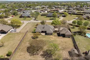 163 Lakeview Dr, Aledo, TX 76008 - Photo 21